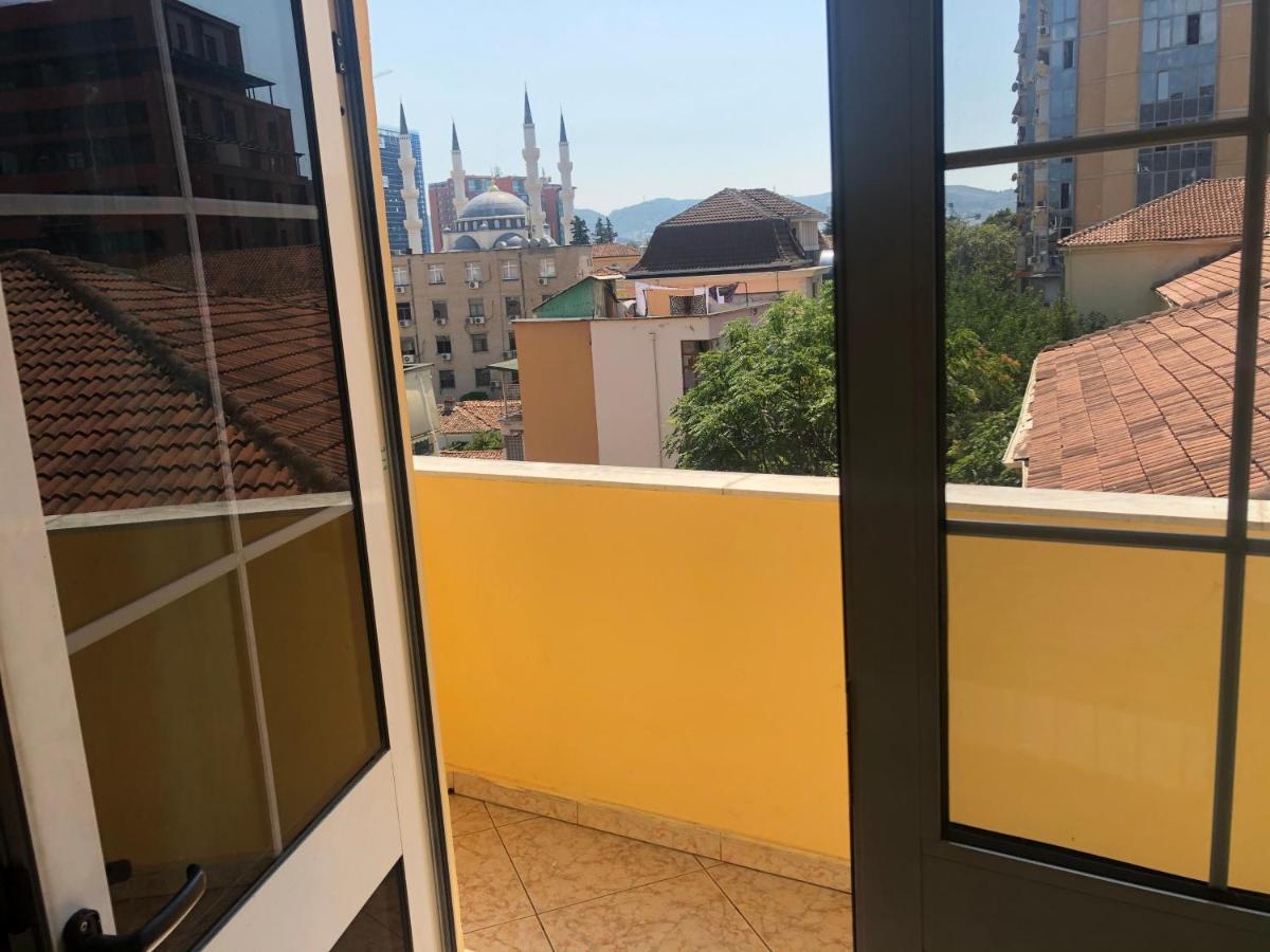 Tirana Apartment 2 Екстериор снимка